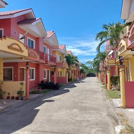 Villa Vacation Town House Near Mactan Cebu Airport Lapu-Lapu City Exterior foto